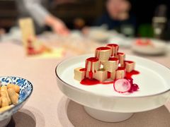 -新荣记(BFC外滩金融中心店)