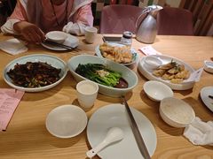 -红樱桃·欢乐餐厅(太原里店)