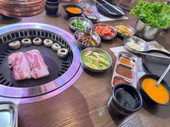 -香猪坊韩国烤肉专属门店(魏公村店)