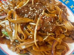 干炒牛河-俪璟记·茶餐厅