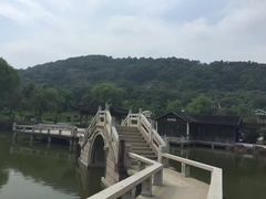 -灵岩山风景区