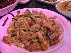 -粉墨特色菜·烧烤音乐酒馆