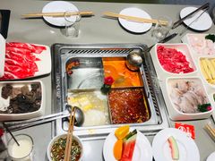 -海底捞火锅(杭州萧山宝龙广场店)