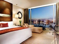 -青岛海尔洲际酒店