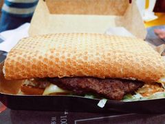 -麦当劳(南京路2店)