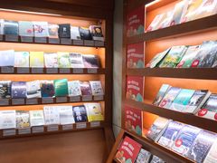 -西西弗书店&矢量咖啡(壹方购物中心店)