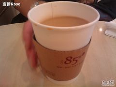 烤榛果咖啡-85度C(南京龙世中心店)