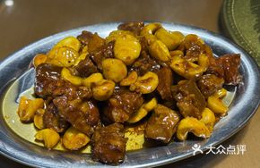 Chestnut Sauce Braised Pork Ribs
