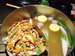 -左庭右院鲜牛肉火锅(新梅广场店)