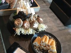 -湊湊火锅·茶憩(新中关购物中心店)