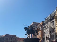 -耶拉契奇总督广场