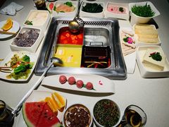 -海底捞火锅鲜切牛肉主题店(长寿路店)