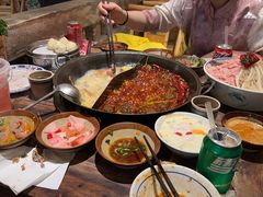 -周小明火锅(黑金冠社区店)