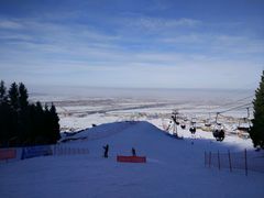 -丝绸之路山地度假区滑雪场