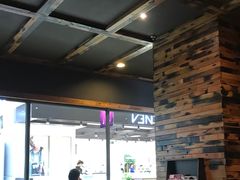 大堂-星巴克臻选(青岛麦凯乐分店)