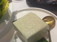 -德天肥牛海鲜火锅(城西银泰店)