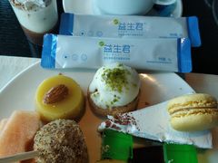 -澳门旅游塔360°旋转餐厅(南湾湖广场店)