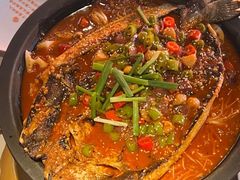 -鸣记脆皮烤鱼(三八广场店)