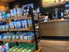 -星巴克(兰州中川机场T2出发店)