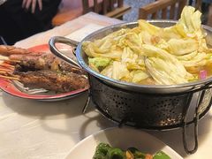 -老街烧烤大排档·地道湖北菜·龙虾馆(汉口火车站店)