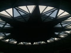 -上海滴水湖皇冠假日酒店