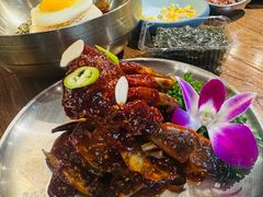 -明洞阿姨·韩式酱蟹烤肉·创意料理(三元桥店)