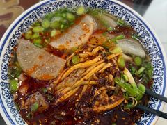 -东方宫·中国兰州牛肉拉面清真(三里屯店)
