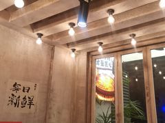 -旧街市鲜货老火锅(大光路店)