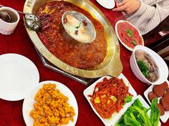 -山城年华老火锅(玉林店)