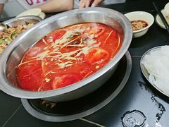-周良天山牛杂城(天山路总店)