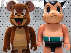 -微缤礼物(青岛海信广场店)