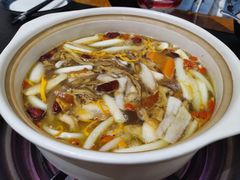 -阿鹏故事野生菌火锅(双廊古镇店)