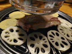 -唯成•韩国炭火烤肉 유성고기