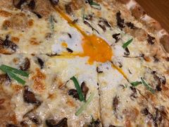 -JINNS锦时 steak&pizza(浸信会礼拜堂旧址店)