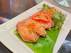 鱼露鸡翅-大头虾越式风味餐厅(光明广场店)