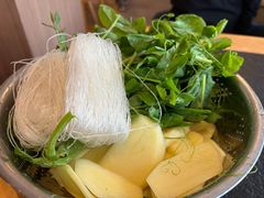 -肖仙仙羊肉汤·创于1996年(三官堂总店)