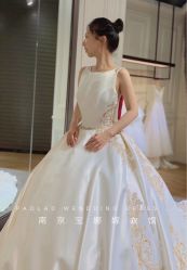 -南京宝娜嫁衣婚纱礼服馆(中央路店)