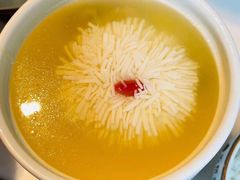 松茸菊花豆腐汤-苏帮袁Sue Cuisine(来福士店)