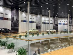 -杭州中沃沃尔沃4S店(滨江区店)