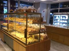 面包甜点陈列柜-面包新语(无锡M会员店)
