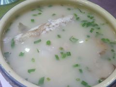 -石家饭店中市店