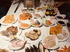 -领鲜活海鲜榴莲自助火锅(东门店)