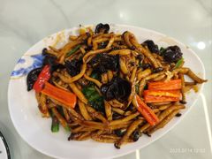 -龙香居海鲜浑锅家常菜·特色驴肉