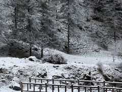 -硗碛藏寨·神木垒景区