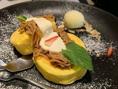 舒芙蕾松饼配香草冰激凌-西堤牛排(南京龙江店)