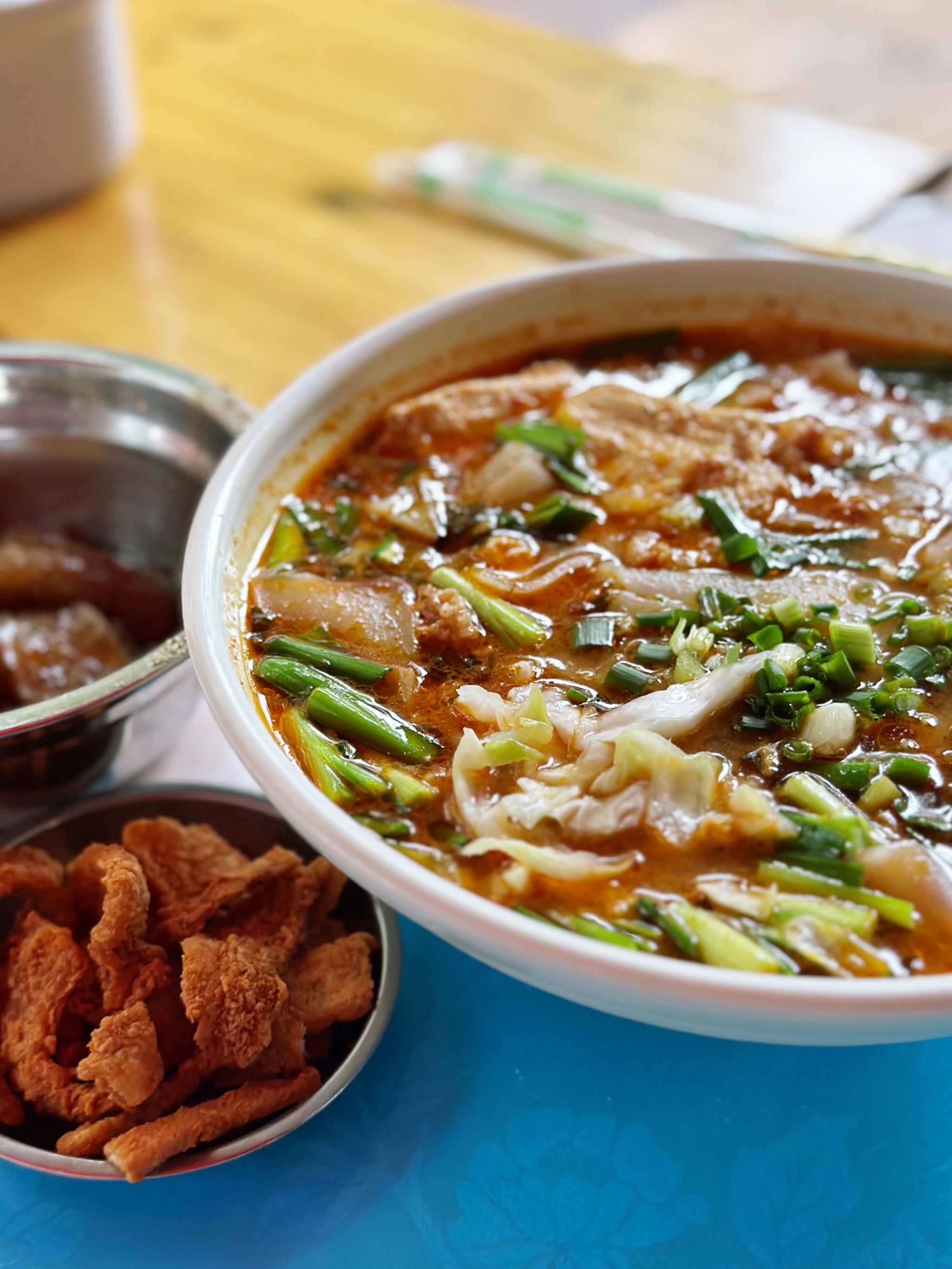 昆明小吃|老牌小锅米线,好吃不油腻