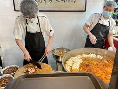 自助取餐区-门框胡同百年卤煮(新街口店)