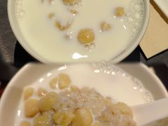 鲜奶燕麦莲子-彬媽糖水(万象天地店)