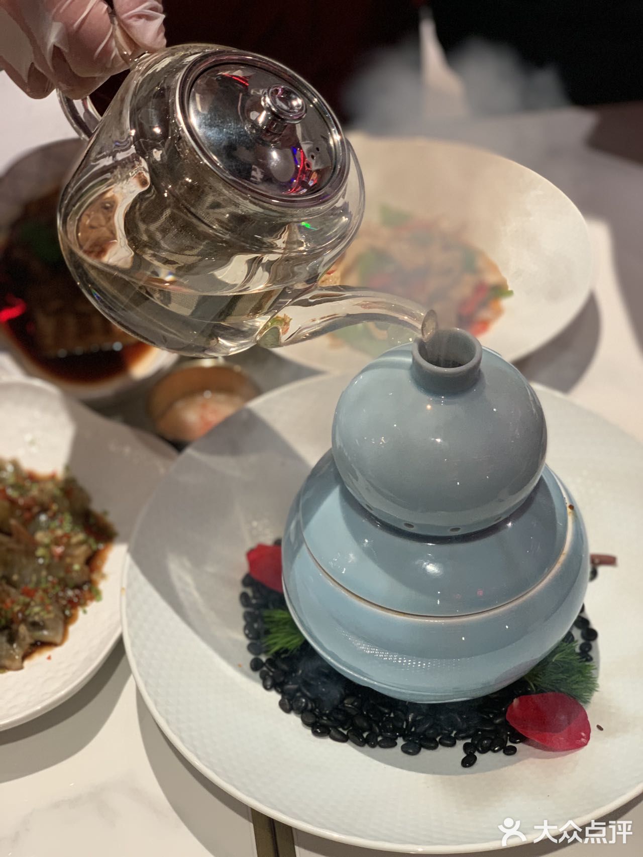 和小马一起合影喽🐴