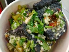 -黑色经典·长沙臭豆腐(粤华路店)